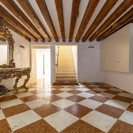 Gondola Luxury - Campo Santi Filippo E Giacomo By Wonderful Italy Apartament