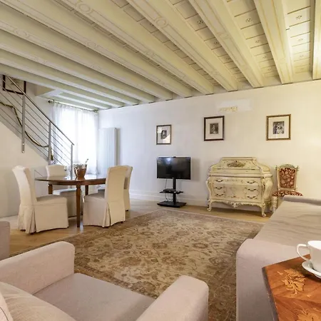 Gondola Luxury - Campo Santi Filippo E Giacomo By Wonderful Italy Apartment