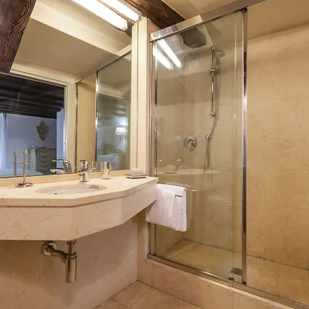 Gondola Luxury - Campo Santi Filippo E Giacomo By Wonderful Italy Venedig