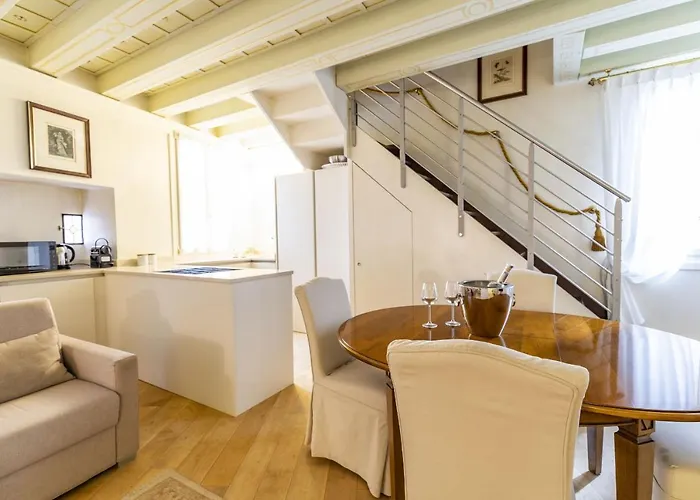 Appartement Gondola Luxury - Campo Santi Filippo E Giacomo By Wonderful Italy